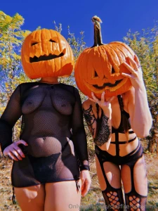 Yo0o these pumpkins were heavy hope you appreciate the effort that