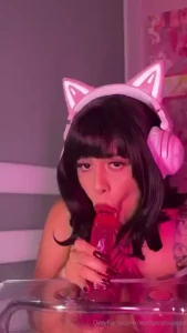 I sent you a new super hot bundle in your messages it includes a 9min