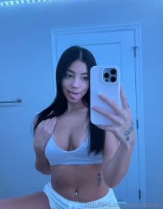 Here s a mirror selfie 4 u