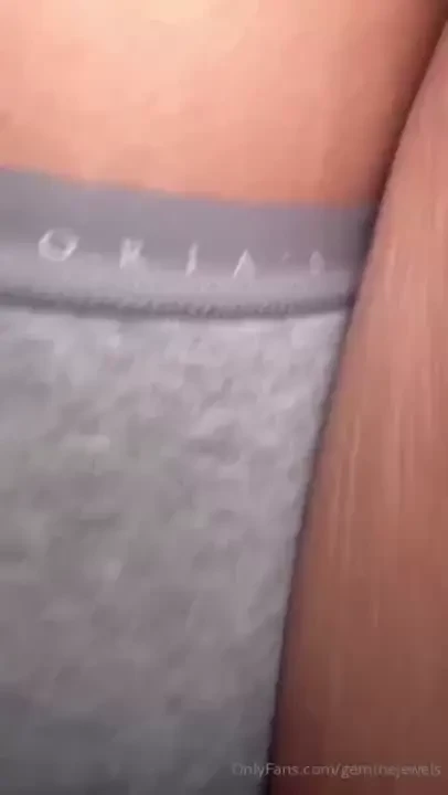 Joi i wanna see you sroke that dick until you cum for me papi let me 