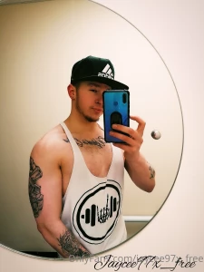 Felt so pumped up from the gym do you like what you see