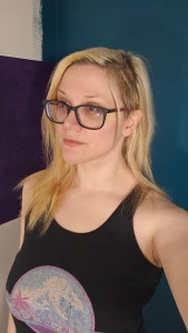 Color sampling trying to decide if i want to go lighter or do a second