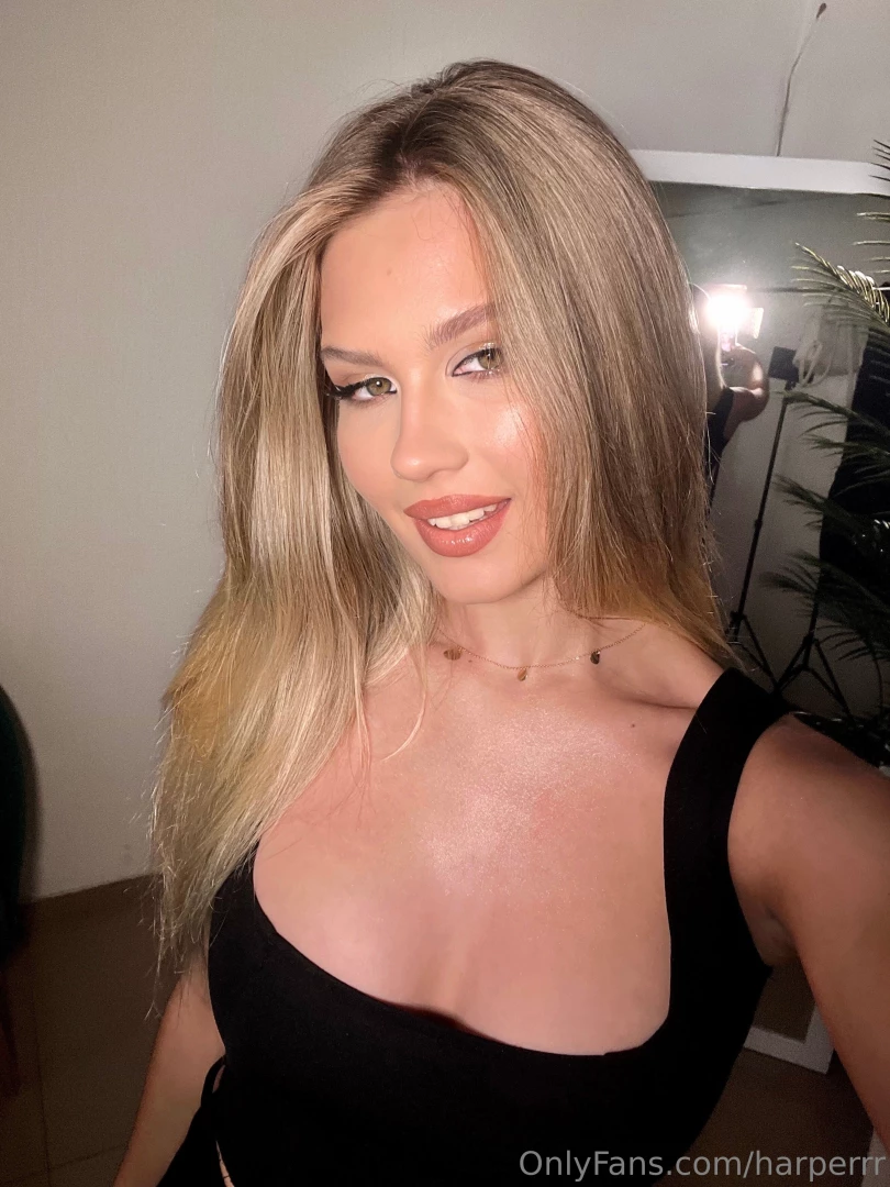 Hey there i m here to get a little closer to you let s make this space 