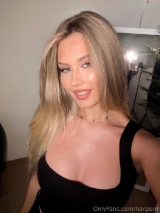 Hey there i m here to get a little closer to you let s make this space