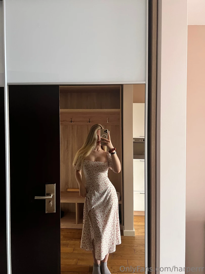 All photos are good if i m on them 