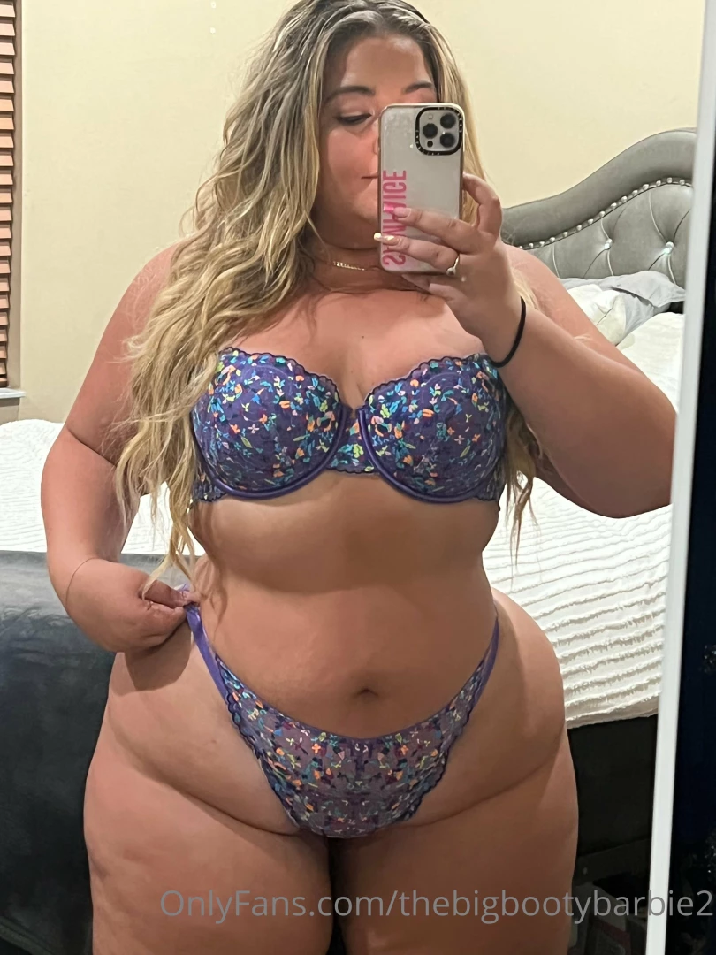 Want to watch me strip sub to https onlyfans com thebigbootybarbie c2 