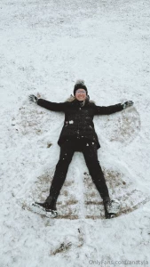 Reminiscing about my snow day work is picking back up and i m notttt