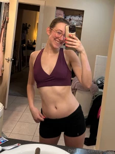 I am so tired i could barely walk home from class lmfao tired booty