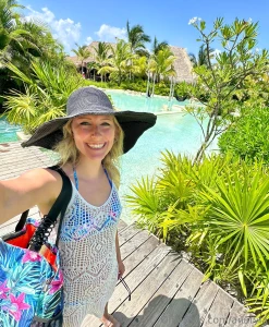 Hiiiiii sorry i vanished for a bit there i was trying to be present