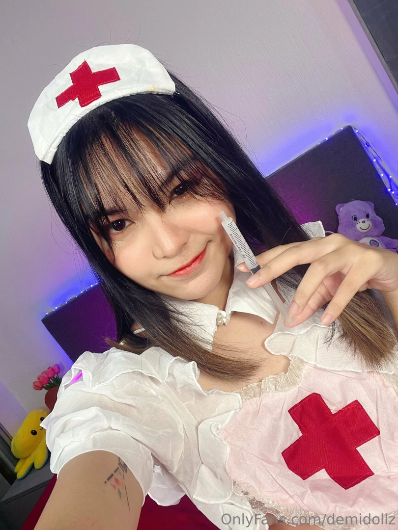 Wanna be ur nurse 
