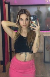 I m in the mood today to put on heels put on some music and have a