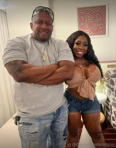 Are you ready to see me and this sexy king go live today 4 30 pm pst part 2