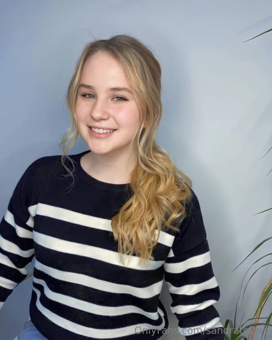 She natalie_soulmate is free today for you free 0 busty hottie part 187 