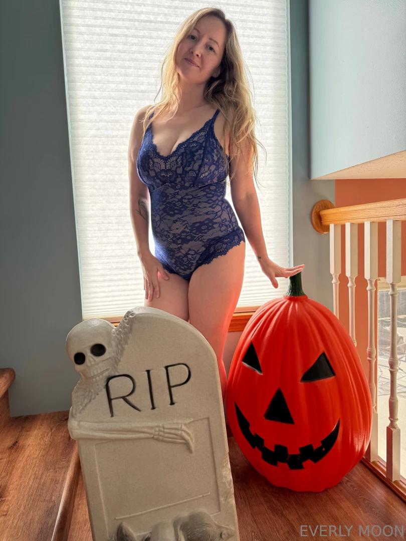 Happy october part 31 