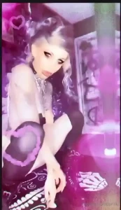 The dirty version clean one on my story don t look at me don t look at