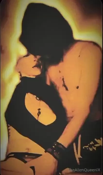 Two versions of this video which do u prefer part 1 