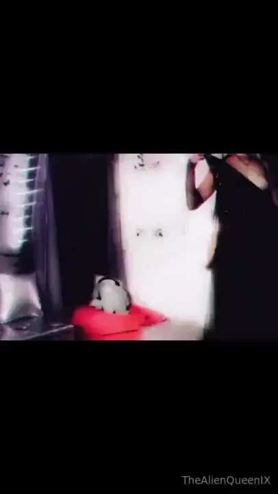 Should i do livestreams again 