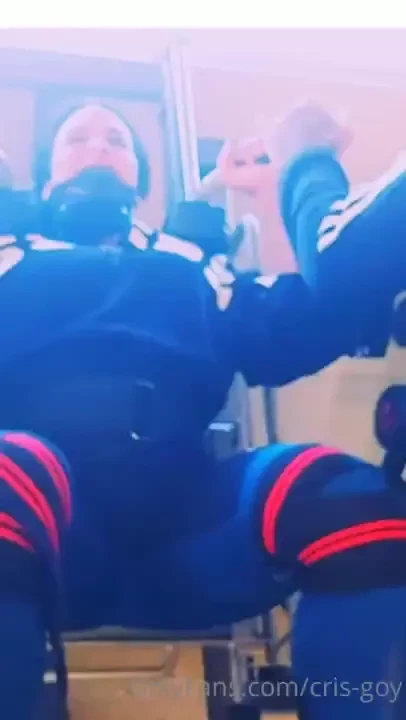 Training in a group with professional male bodybuilders my weight is 