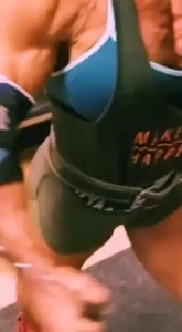 Extreme definition chest mi loves