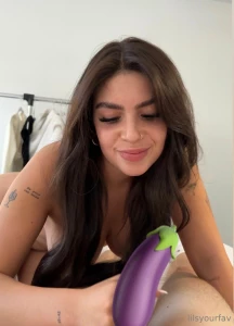 I loveeee suckin with a big smile on my face tip 22 and ill dm you