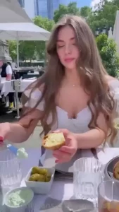 Your kitty is hungry part 1