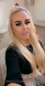 Baby i m with my girlfriend right now and we want to rate your cock