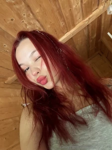 A look full of hope and hearts near