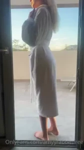 Want to see me strip off my hotel robes see the full clip on my vip