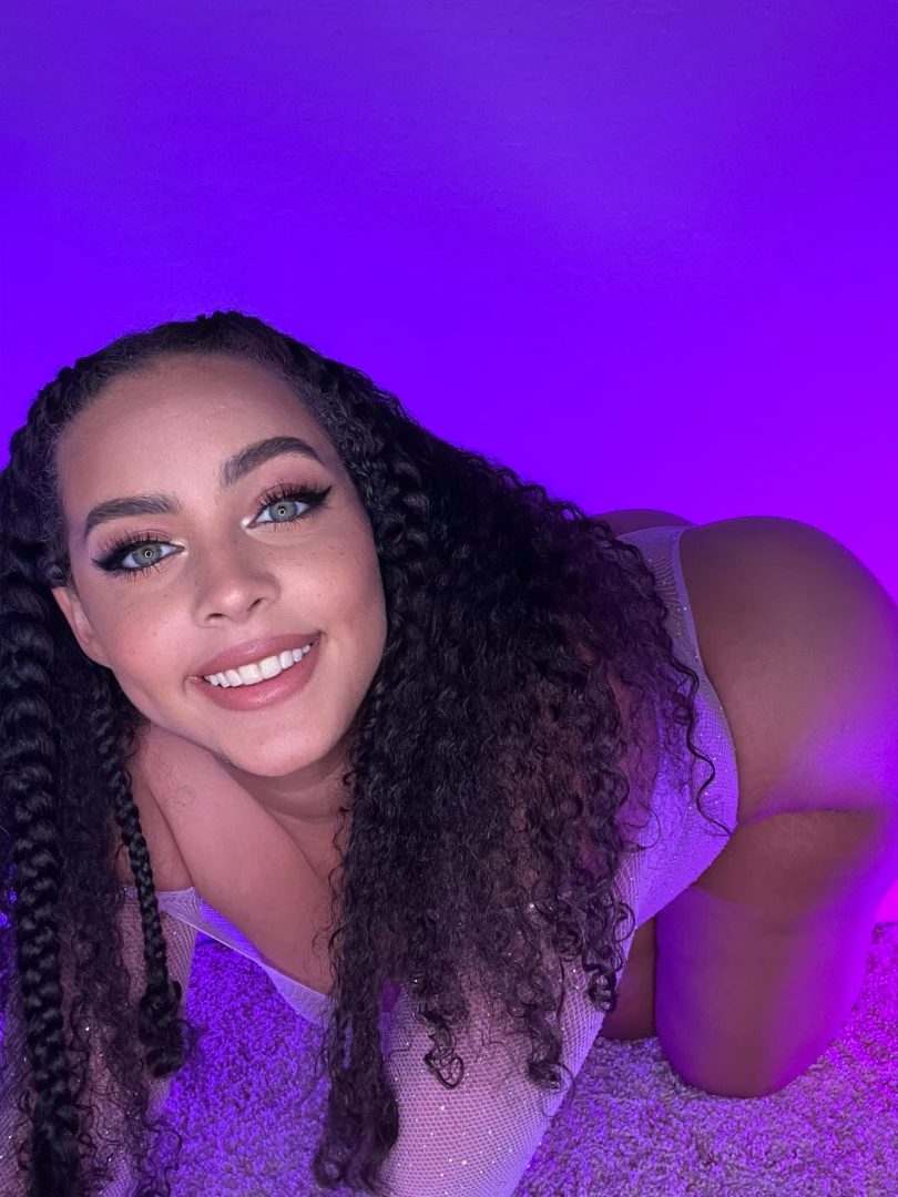 Tfw you unlock the legendary gf skin 