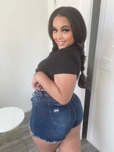 Fuck my 5 0 tall body