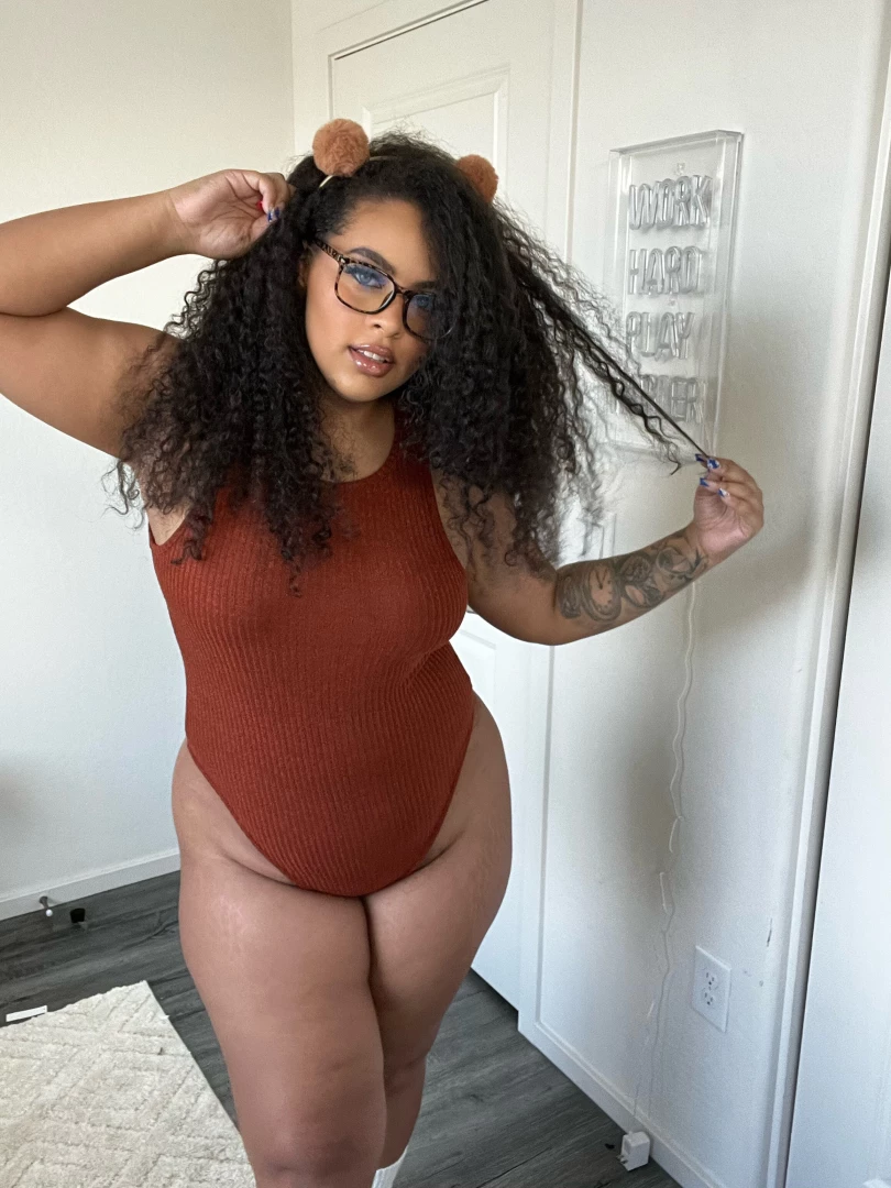 I may look soft but my claws come out when the lights go off 