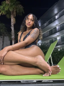 I m not waiting forever make your move