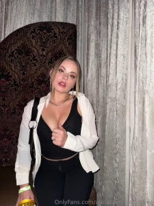 Yes sir menu 5 blush and obey 10 bite your lip and wait 25 nod yes