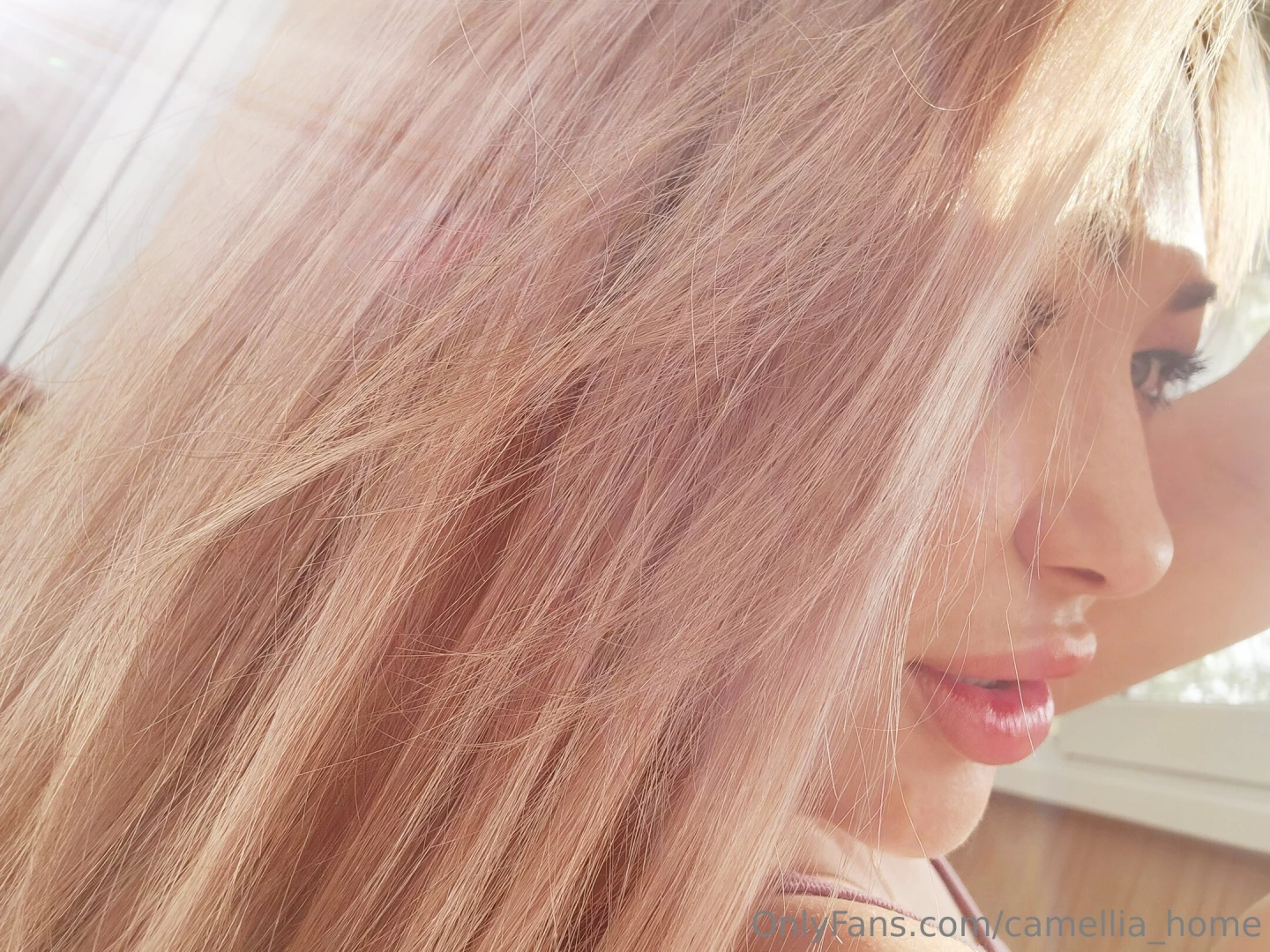 I think i have a hard to catch gaze but if you catch my gaze on 