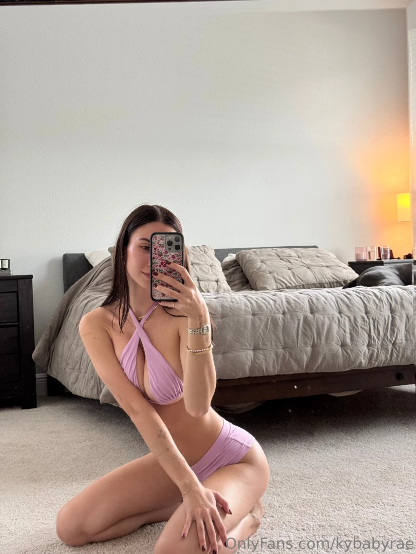 Powerful sexy and always in control think you can handle a woman like 