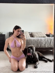 Serving face body and just a little attitude