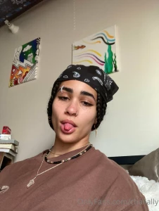 Thinking about taking some requests send me a dm