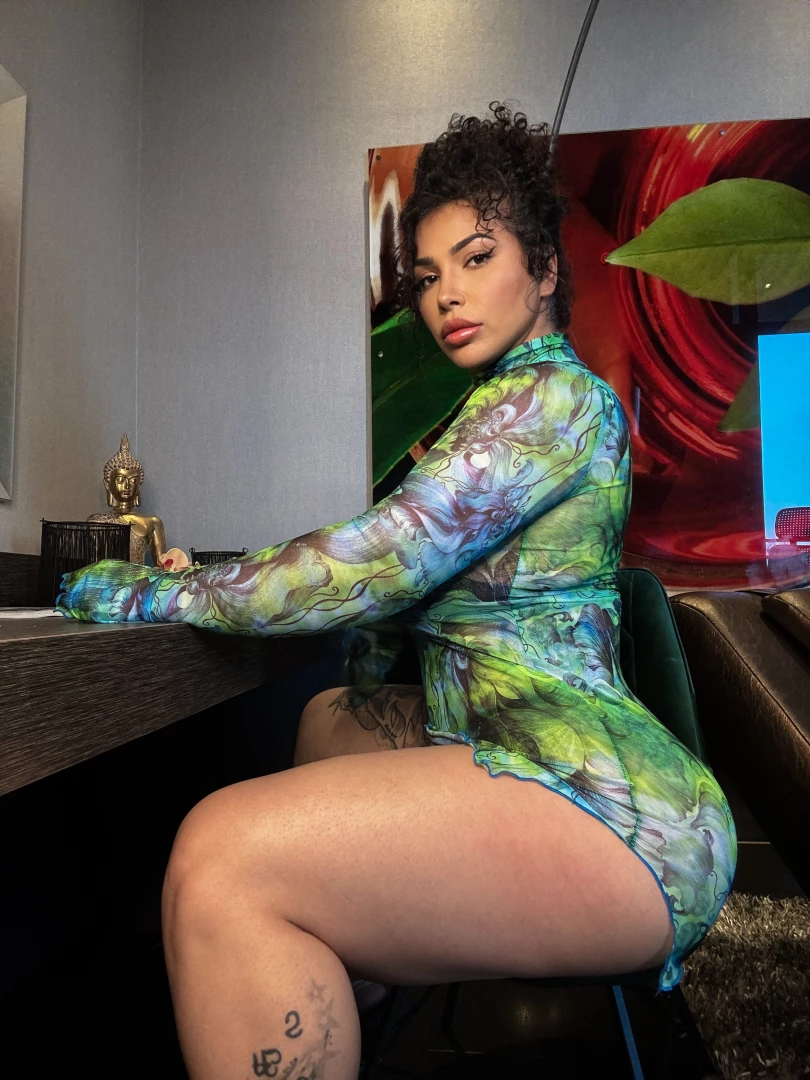 I wish you would stop the small talk and come make me cum in my dms 