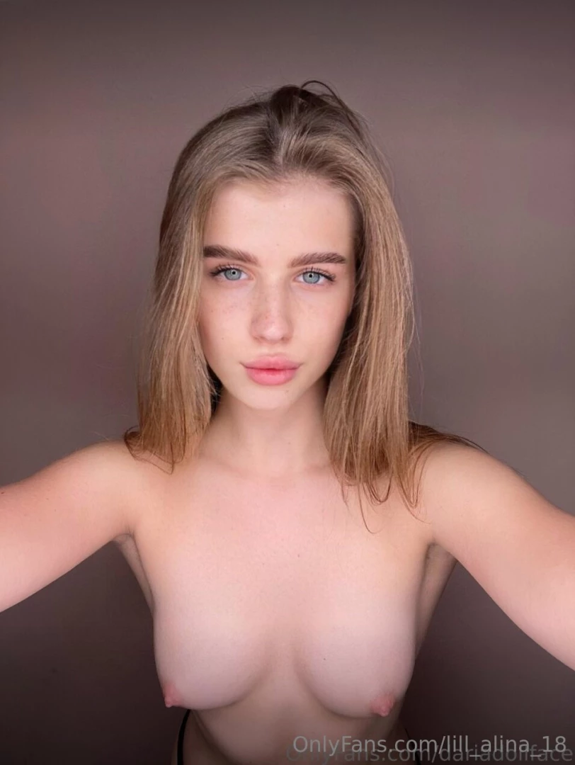 Dariadollface is wet right now dariadollface she loves doggy subscribe part 20 