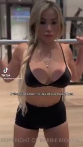 Ok can do in lingerie for you go to my vip barbie moreno https