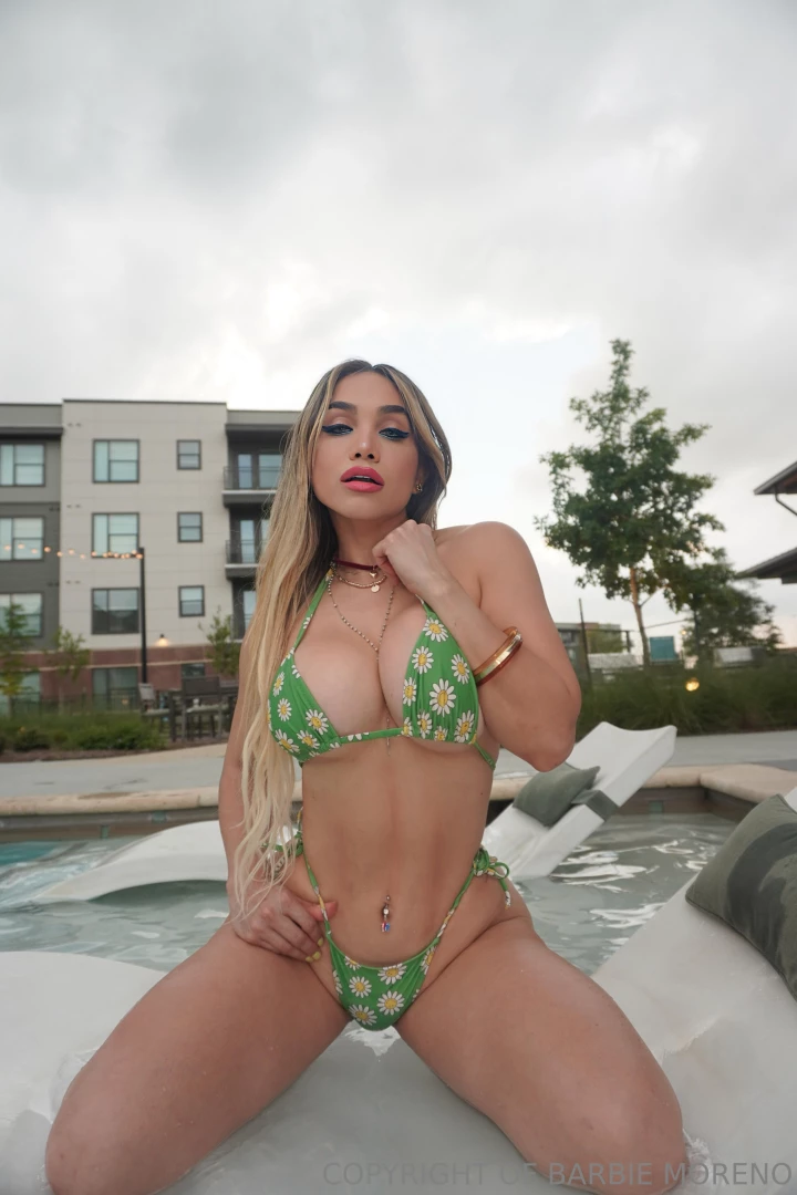 Hey lover go and get so fucking good cuming with me in my vip please 