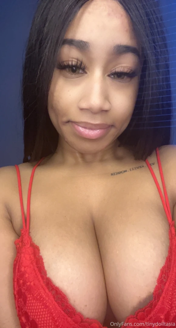 What would you do with these sweet lips 