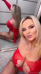 New stepmommy video out on my vip tonight at 11pm gmt 6pm est since i