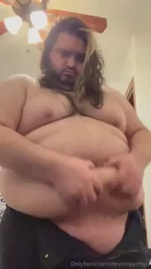 These videos have my handsome face and shows my double chin watch me part 1