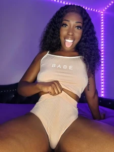 How are you on this great day dm me let s videochat