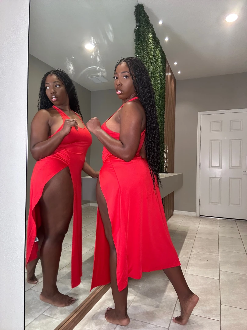 Red isn t just a color it s a warning can you handle me 