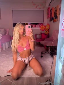 Would you let me ride you like this x