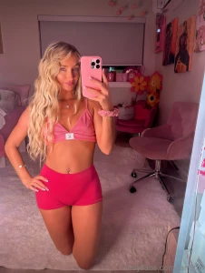 Am i your dream girl or just your next mistake