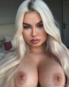 Maddysmithx wants to be your latest addiction free vip for 50 ppl only part 11