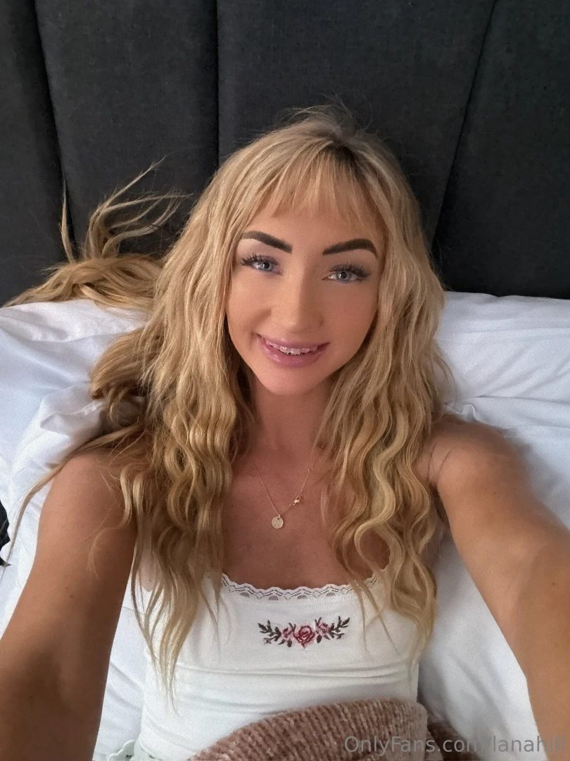 Morning smiles messy curls 